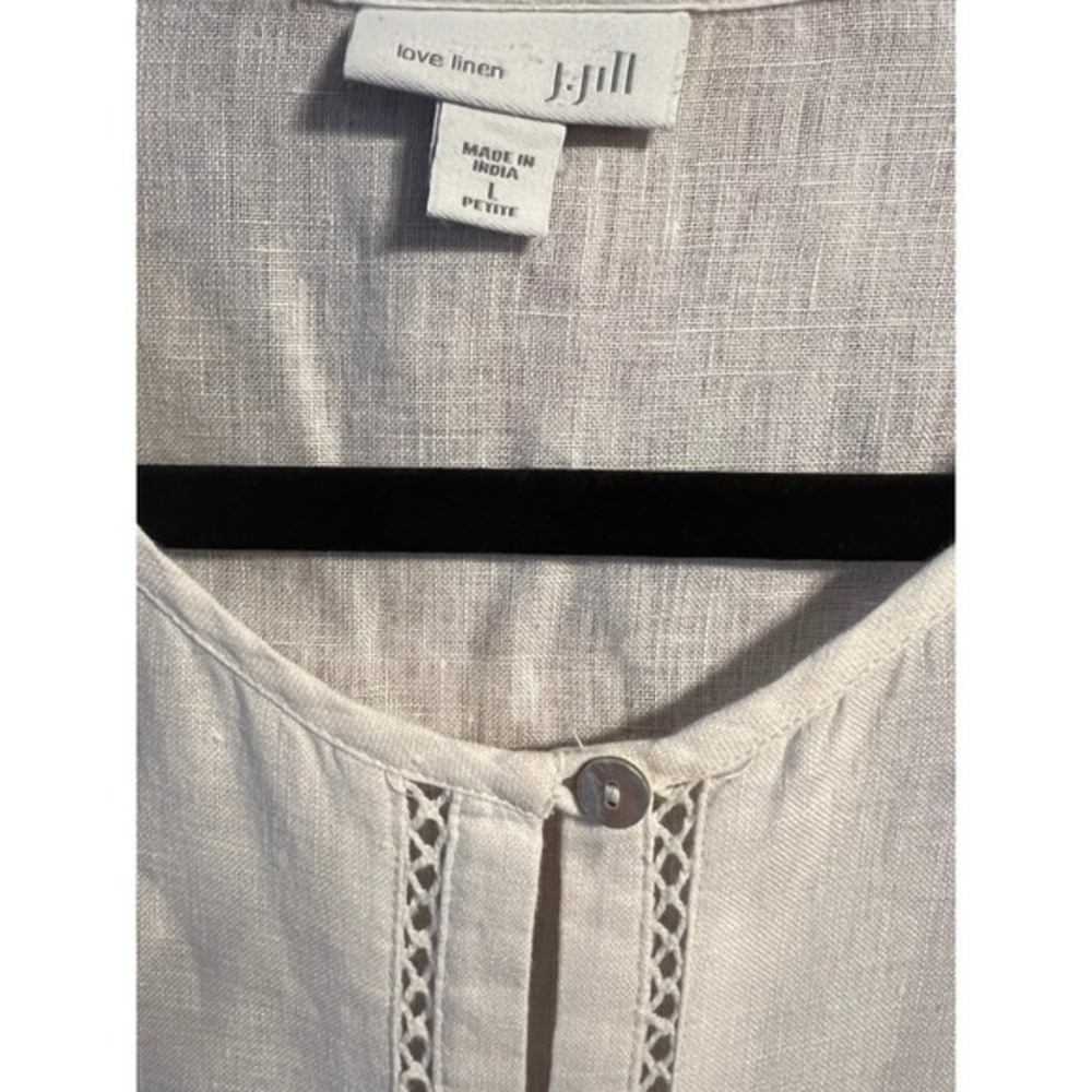 J Jill Linen Petite Top Button Front Trim Closure Eyelet Design At The Bottom - Picture 2 of 7